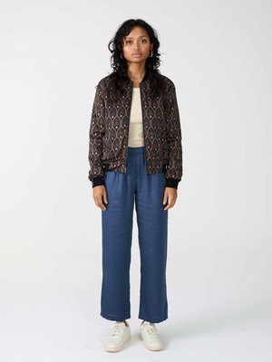 Elsa Reversible Bomber Jacket metropolis/black from Yahmo