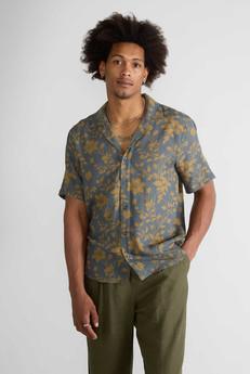 Muck Shirt ikebana via Yahmo