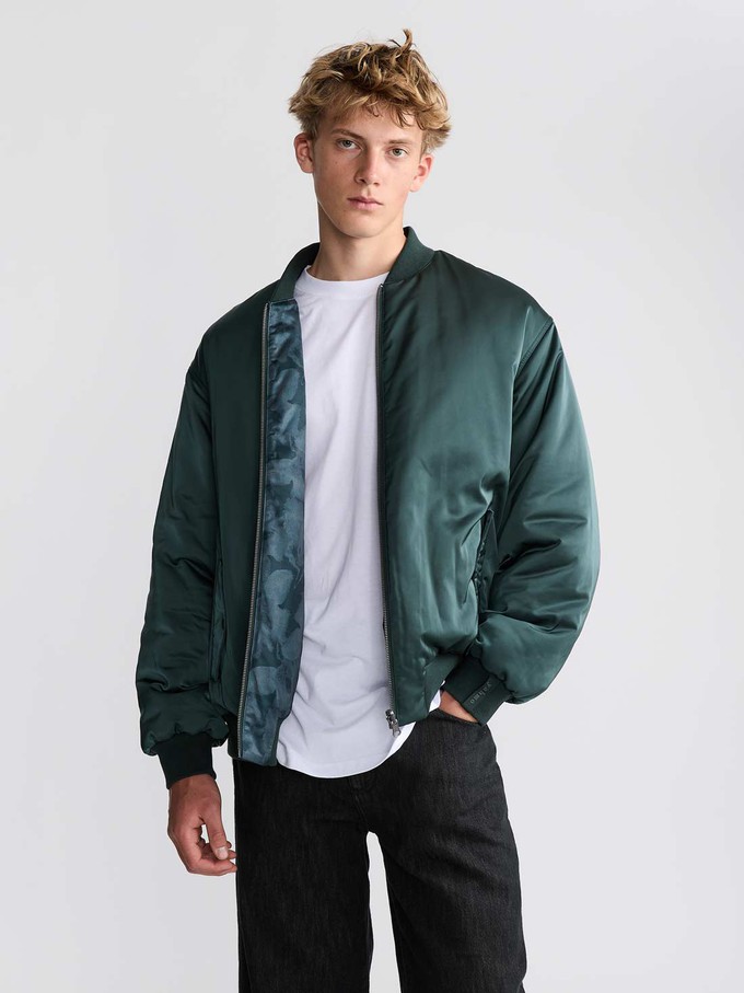 Konrad Reversible Bomber Shadow/Petrol from Yahmo