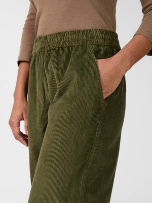 Marta Pants olive from Yahmo