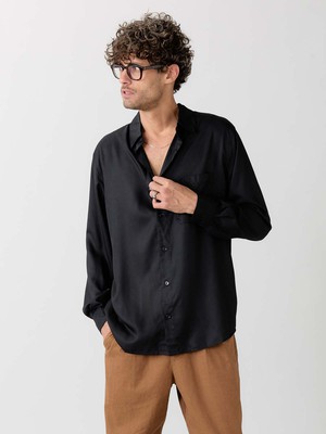 Hans Shirt black from Yahmo
