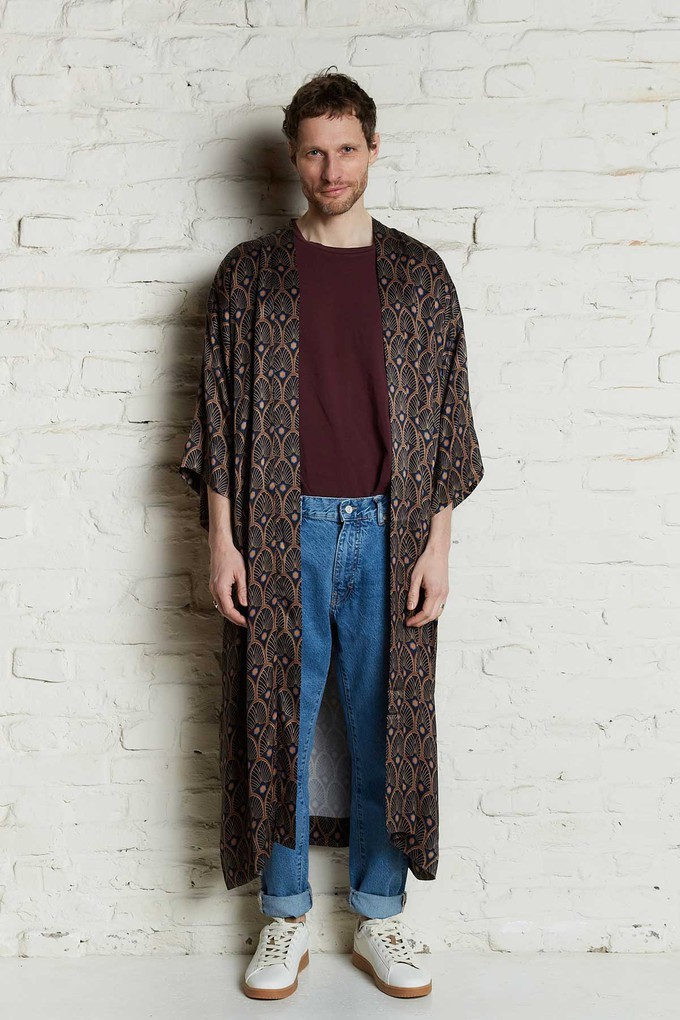 Kalle Kimono metropolis from Yahmo