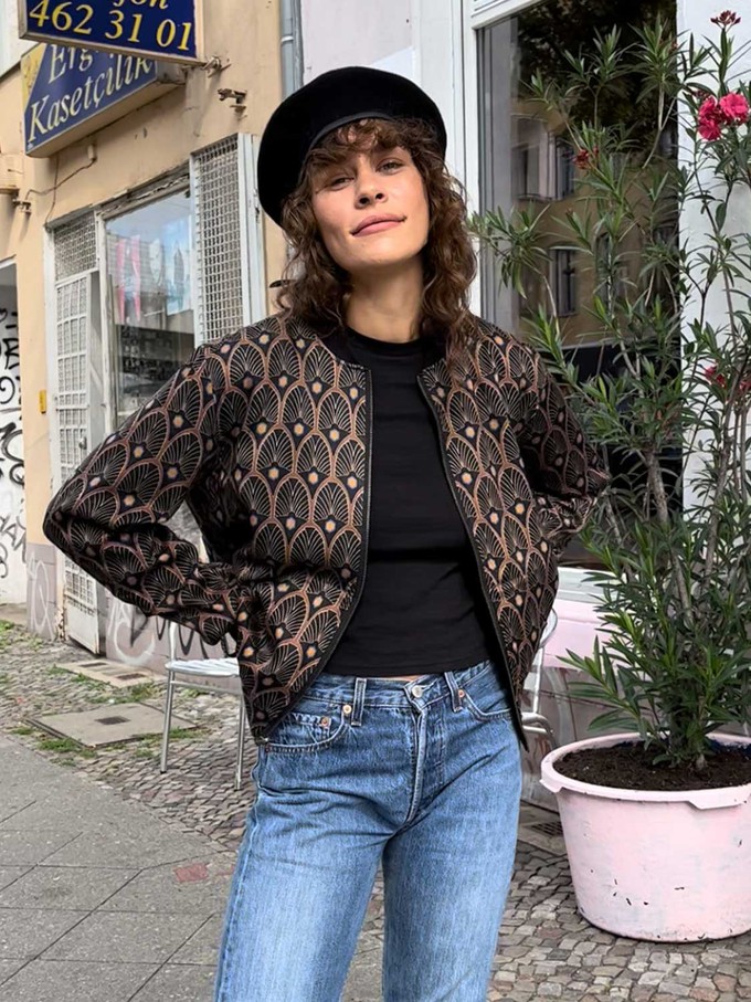 Elsa Reversible Bomber Jacket Metropolis/Black from Yahmo