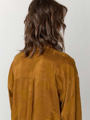 Mona Shirt sandalwood from Yahmo