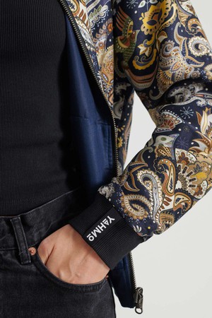 Ruth Wendejacke bird/navy from Yahmo