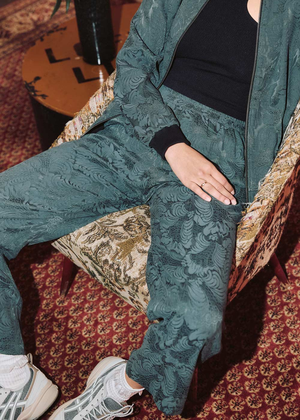 Hilde Pants eclipse from Yahmo