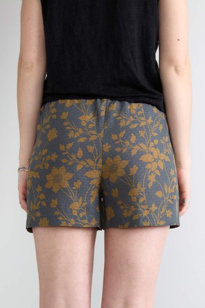 Rosi Shorts ikebana from Yahmo
