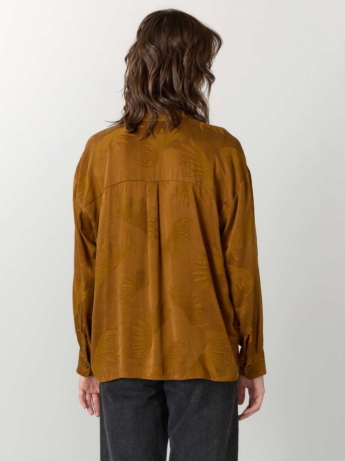 Mona Shirt sandalwood from Yahmo