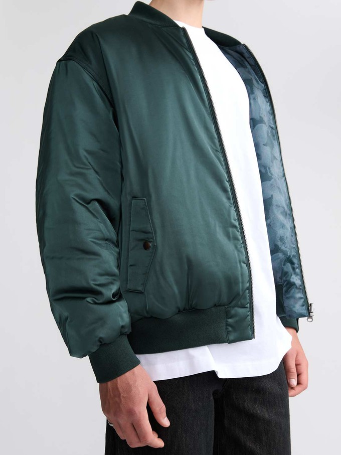 Konrad Reversible Bomber Shadow/Petrol from Yahmo