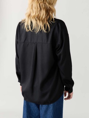 Mona Shirt Black from Yahmo