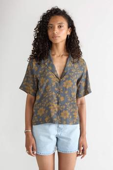 Elfie Shirt ikebana via Yahmo