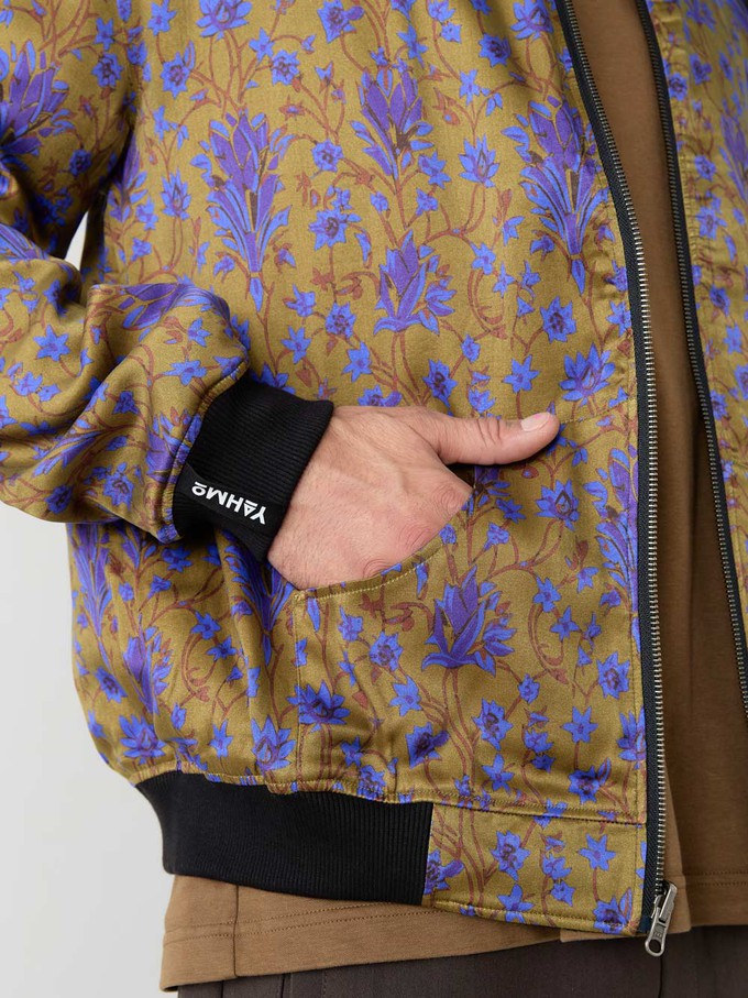 Oskar Reversible Bomber Jacket dragonfly/black from Yahmo
