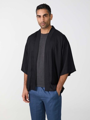 Erich Kimono black from Yahmo