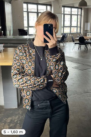 Ruth Reversible Bomber Jacket kaleidoscope/black from Yahmo