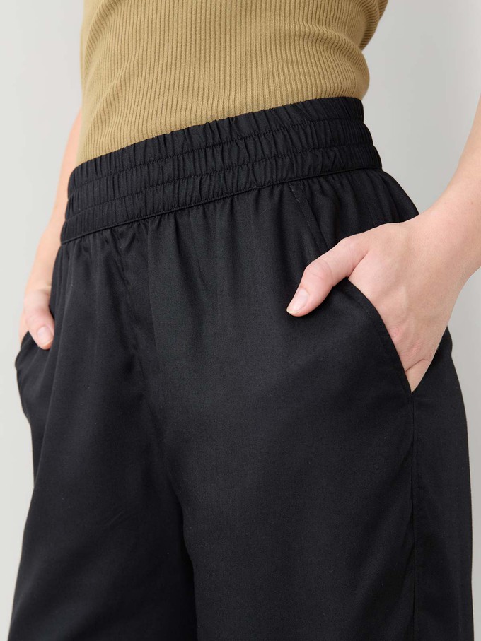 Hilde Pants black from Yahmo