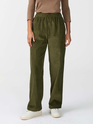 Marta Pants olive from Yahmo