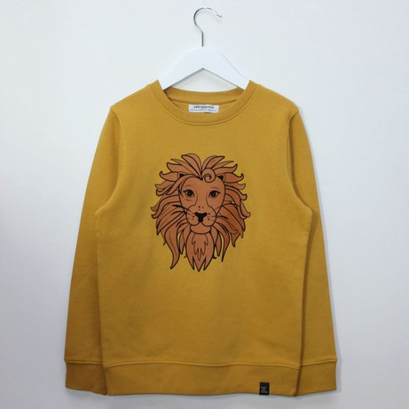 Kinder sweater ‘Oeh Lion’ – Oker from zebrasaurus